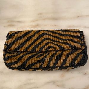Handbeaded Clutch (with Strap)
